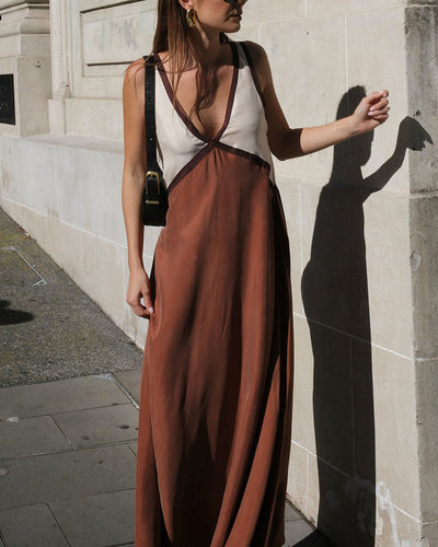 Jacquee - V-Neck Sleeveless Maxi Dress