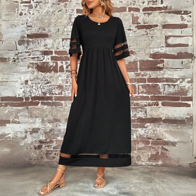 Nadia - Belly-Embracing Dress