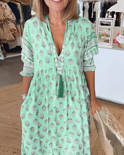 Veronica™ | Printed V-neck Half Sleeve Dress