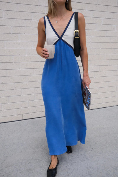Jacquee - V-Neck Sleeveless Maxi Dress